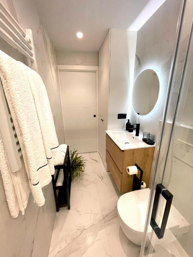 Apartamento Mentura Centro De San Sebastian Parking Free מראה חיצוני תמונה